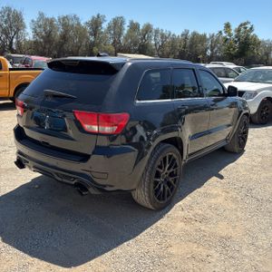 صورة 8 لـ 2012 JEEP GRAND CHEROKEE SRT8