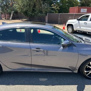 2018 Honda CIVIC SI 照片 11