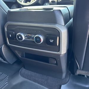 2021 FORD EXPEDITION XLT — миниатюра 39
