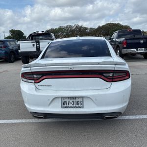 DODGE CHARGER SXT - 7