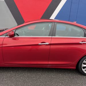 HYUNDAI SONATA SE - 4
