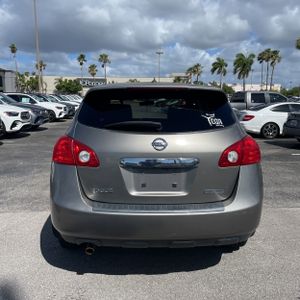 NISSAN ROGUE S - 7