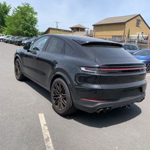 PORSCHE CAYENNE COUPE - 5