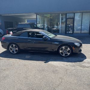 BMW 6-SERIES 650XI - 8