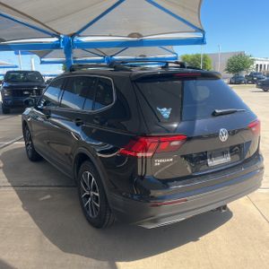 VOLKSWAGEN TIGUAN SE - 5