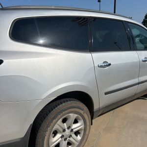صورة 9 لـ 2017 Chevrolet TRAVERSE LS