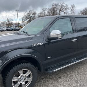 FORD F-150 LARIAT - 2