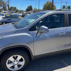 2020 Chevrolet TRAX LT 照片 2