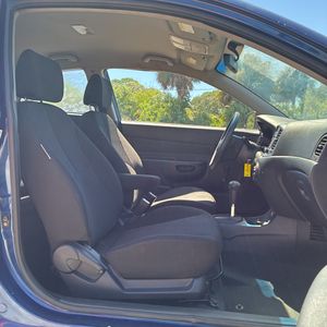 2011 Hyundai ACCENT GS thumbnail 32