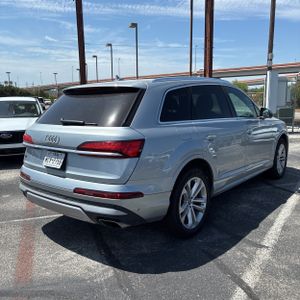صورة 8 لـ 2025 AUDI Q7 PREMIUM PLUS
