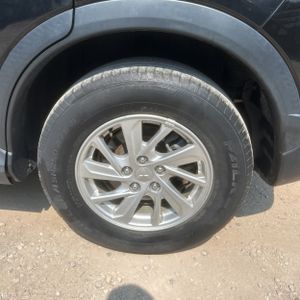 2019 Mitsubishi ECLIPSE CROSS ES thumbnail 18