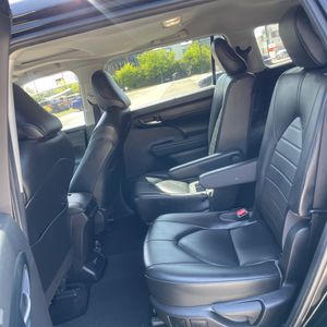 صورة مصغرة 34 لـ 2022 Toyota HIGHLANDER XLE