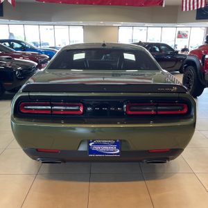 DODGE CHALLENGER - 4