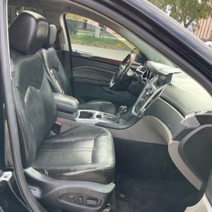 2011 Cadillac SRX LUXURY COLLECTION 照片 32