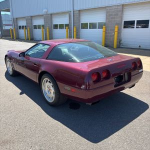 CHEVROLET CORVETTE - 5