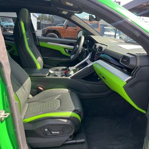 2024 Lamborghini URUS S — миниатюра 33