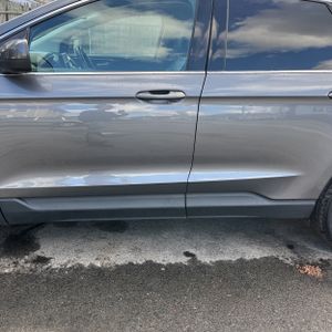 FORD EDGE SEL - 4