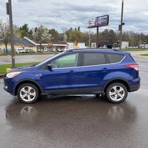 FORD ESCAPE SE - 3