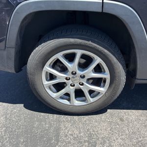 2015 JEEP CHEROKEE LATITUDE — миниатюра 19