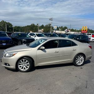 2013 Chevrolet MALIBU LT 照片 2
