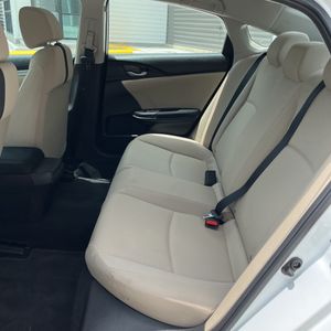 2018 Honda CIVIC LX — миниатюра 33