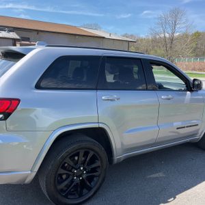 JEEP GRAND CHEROKEE ALTITUDE - 9