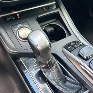 صورة 74 لـ 2018 Lexus ES 350 BASE