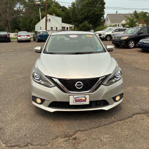 2016 Nissan SENTRA SR thumbnail 14