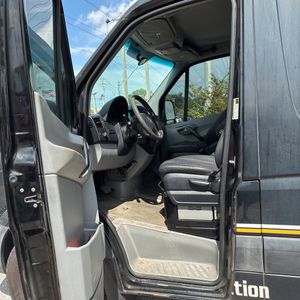 2014 Mercedes-BENZ SPRINTER 2500 — миниатюра 30