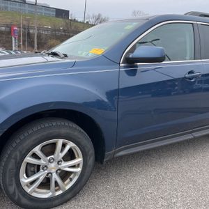 CHEVROLET EQUINOX LT - 2