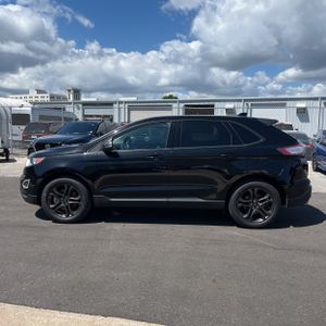 FORD EDGE SEL - 3