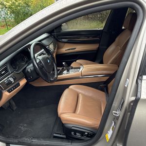 صورة مصغرة 32 لـ 2015 BMW 750LI