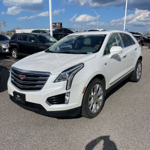 CADILLAC XT5 LUXURY - 1
