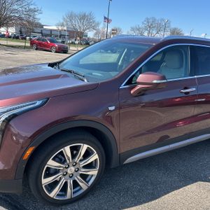 CADILLAC XT4 PREMIUM LUXURY - 2