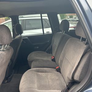 2004 JEEP GRAND CHEROKEE LAREDO — миниатюра 33