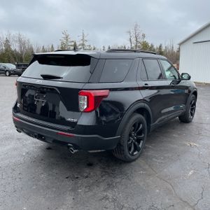 FORD EXPLORER ST-LINE - 8