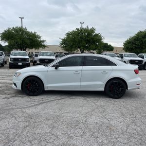 AUDI A3 2.0T PREMIUM - 3