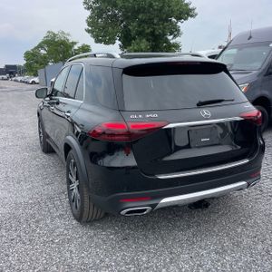 2026 Mercedes-BENZ GLE photo 5