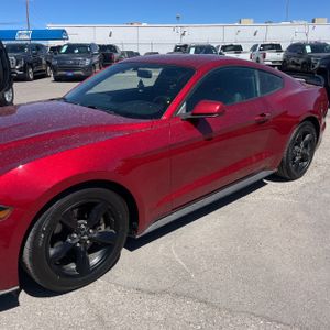 FORD MUSTANG ECOBOOST - 2