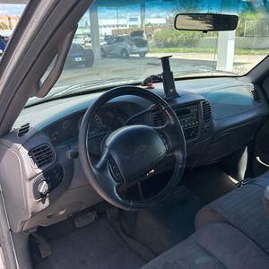 صورة 36 لـ 2002 FORD F-150 XL