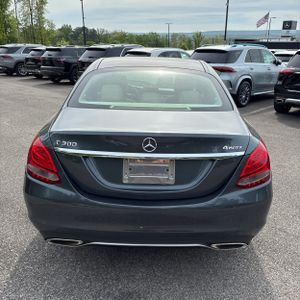 MERCEDES-BENZ C-CLASS - 7