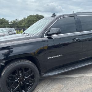 2019 Chevrolet SUBURBAN LT — фото 2