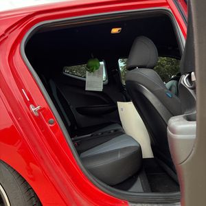 2019 Hyundai VELOSTER 2.0L — миниатюра 35