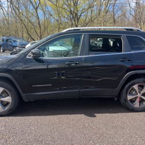 JEEP CHEROKEE LIMITED - 4