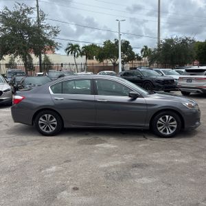 صورة 10 لـ 2015 Honda ACCORD LX