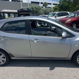 2013 Mazda MAZDA2 SPORT — миниатюра 11
