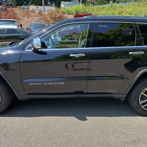 صورة 4 لـ 2017 JEEP GRAND CHEROKEE LIMITED