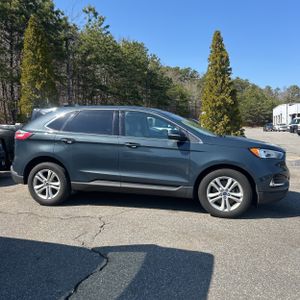 FORD EDGE SEL - 10
