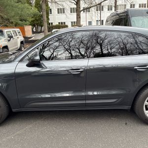 PORSCHE MACAN BASE - 4