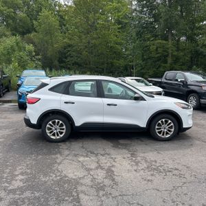 2020 FORD ESCAPE S photo 10